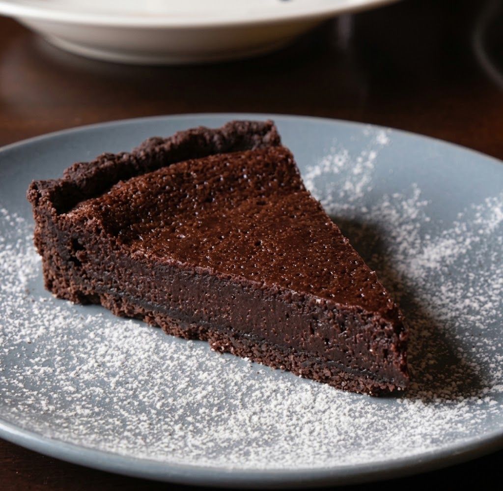 Chocolate Pie (Slice) Chocolate Pie (Slice)